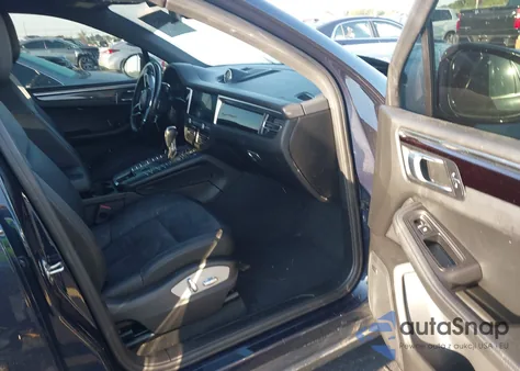 2019 Porsche Macan z USA, uszkodzony, nr VIN WP1AA2A55KLB00697